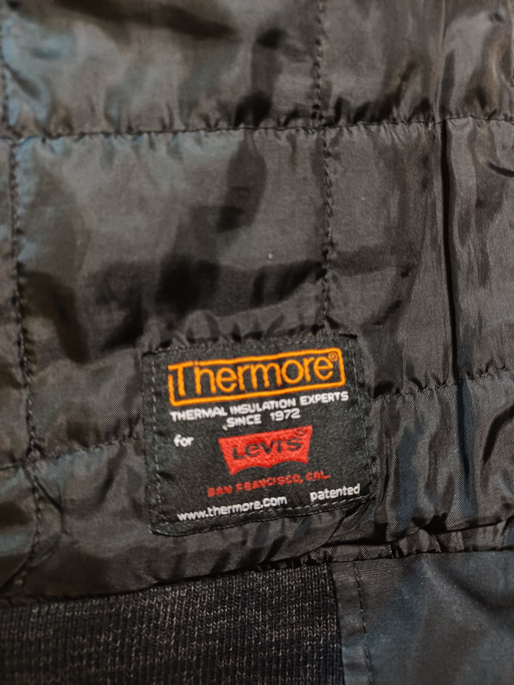 Levi's Veste noire matelassée Thermore – Taille M Levi's