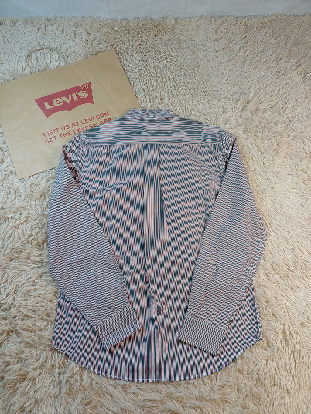 Chemise Levi's rayée bleu, blanc et rouge – Taille S