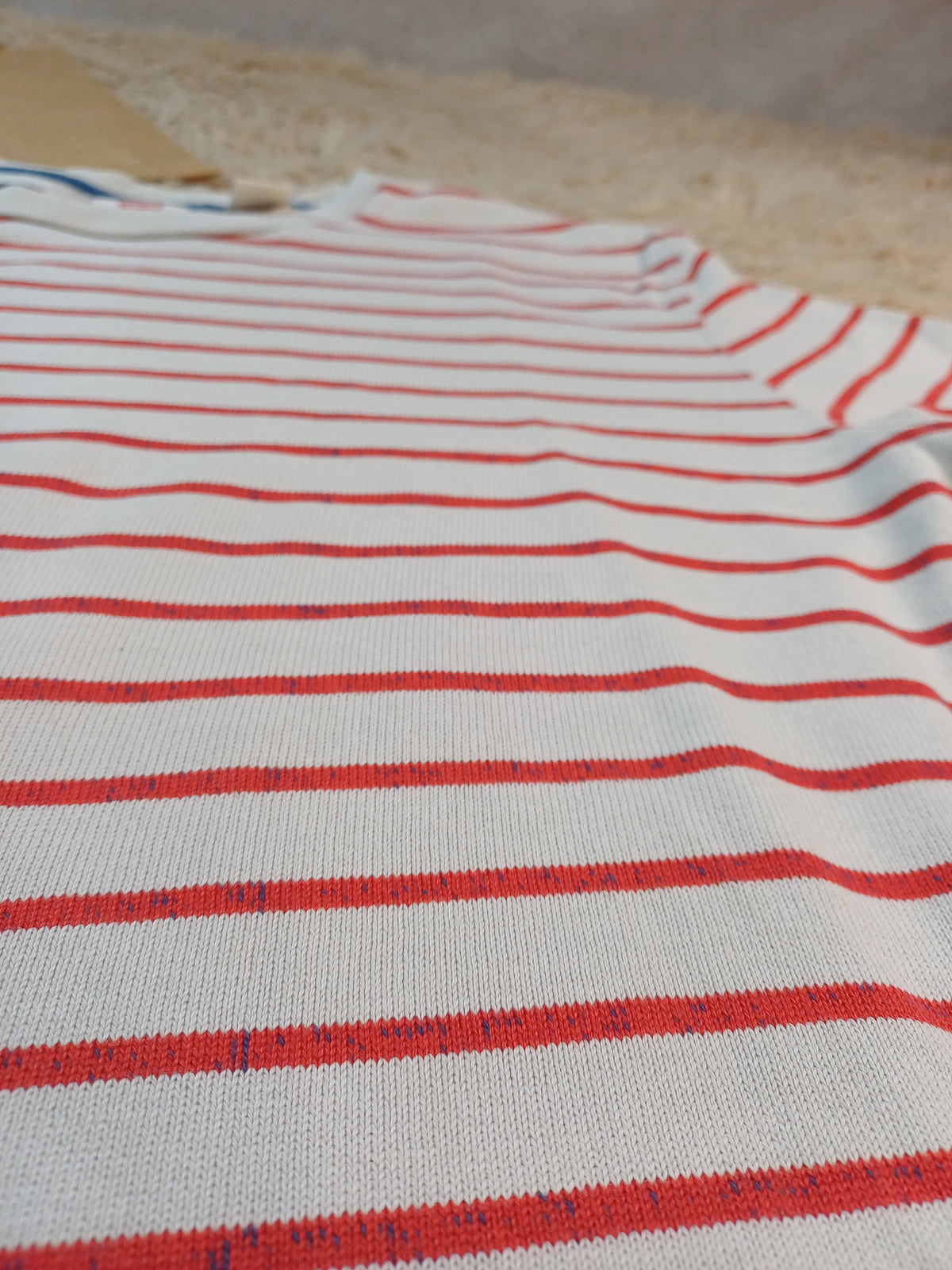 Sweat Levi's rayé rouge et blanc – Taille M