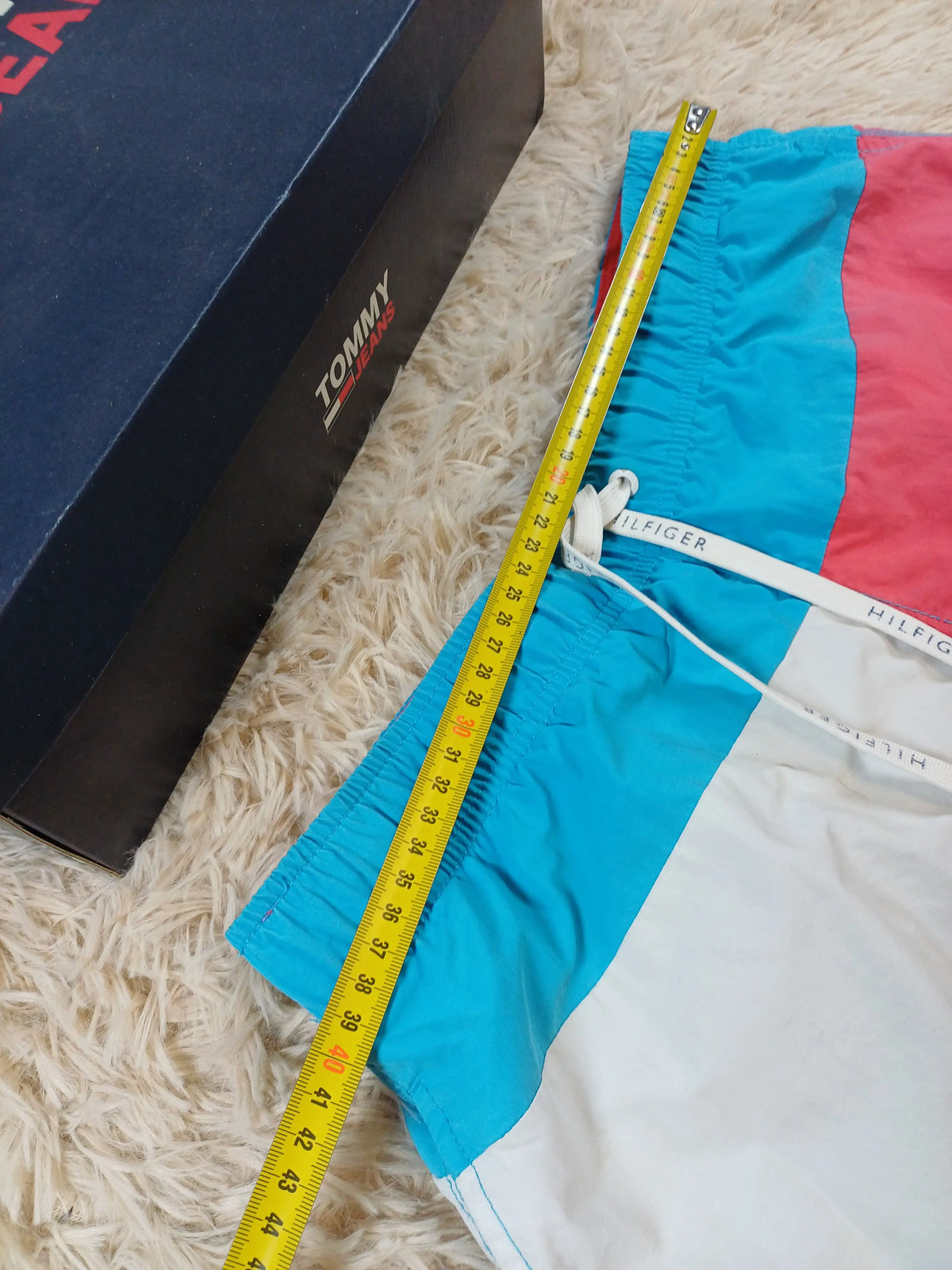 Short de bain Tommy Hilfiger bleu rouge blanc — Taille M Tommy Hilfiger