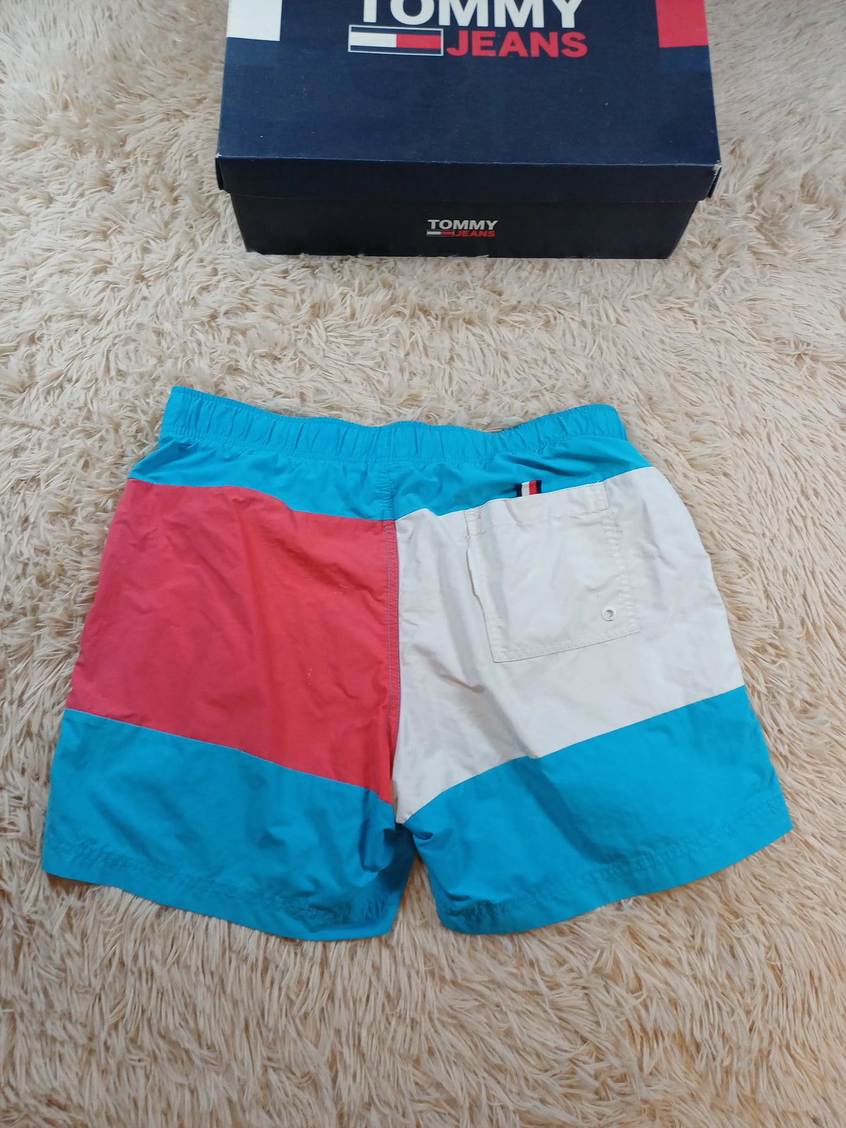 Short de bain Tommy Hilfiger bleu rouge blanc — Taille M Tommy Hilfiger