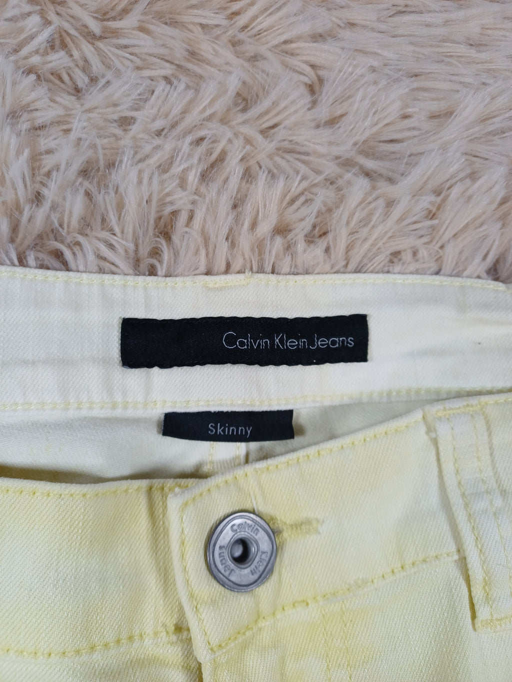 Jean Calvin Klein jaune – Taille 40