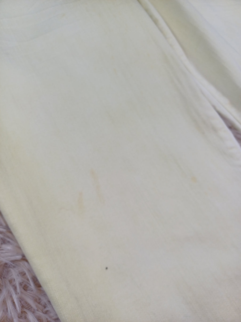 Jean Calvin Klein jaune – Taille 40