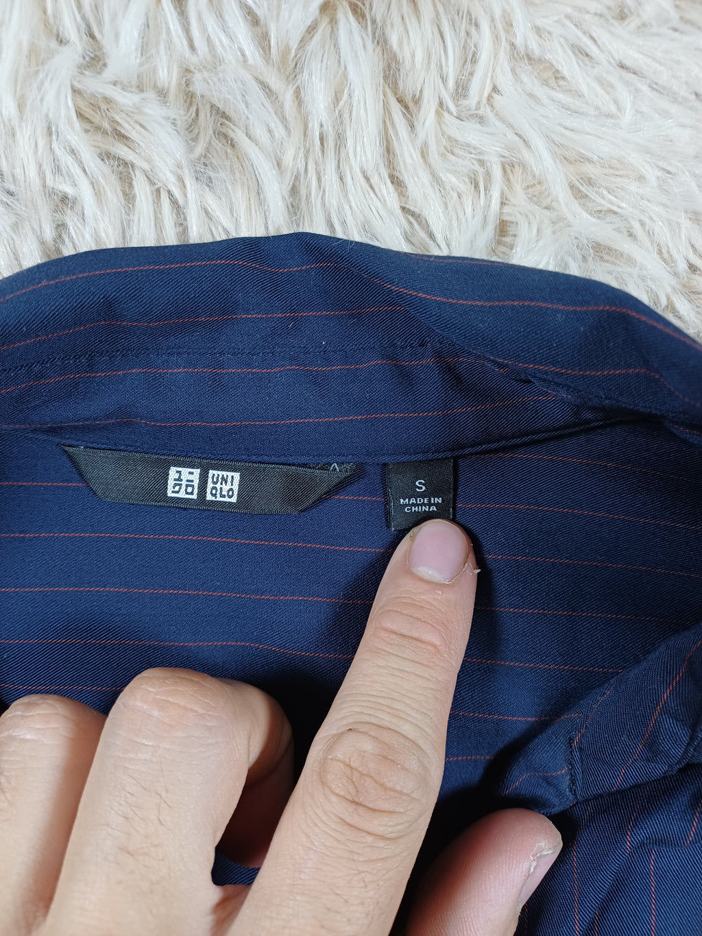 Chemisette Uniqlo en viscose rayée bleue – Taille S