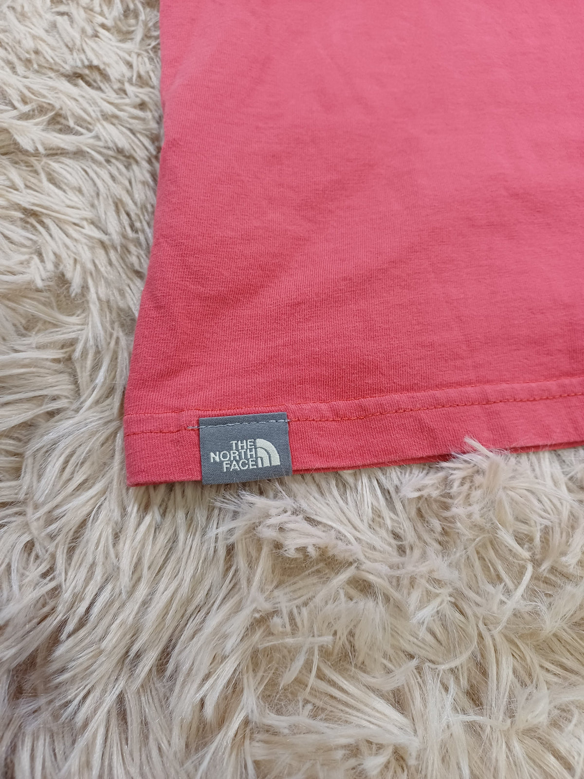 The North Face T-shirt rouge – Taille M The North Face