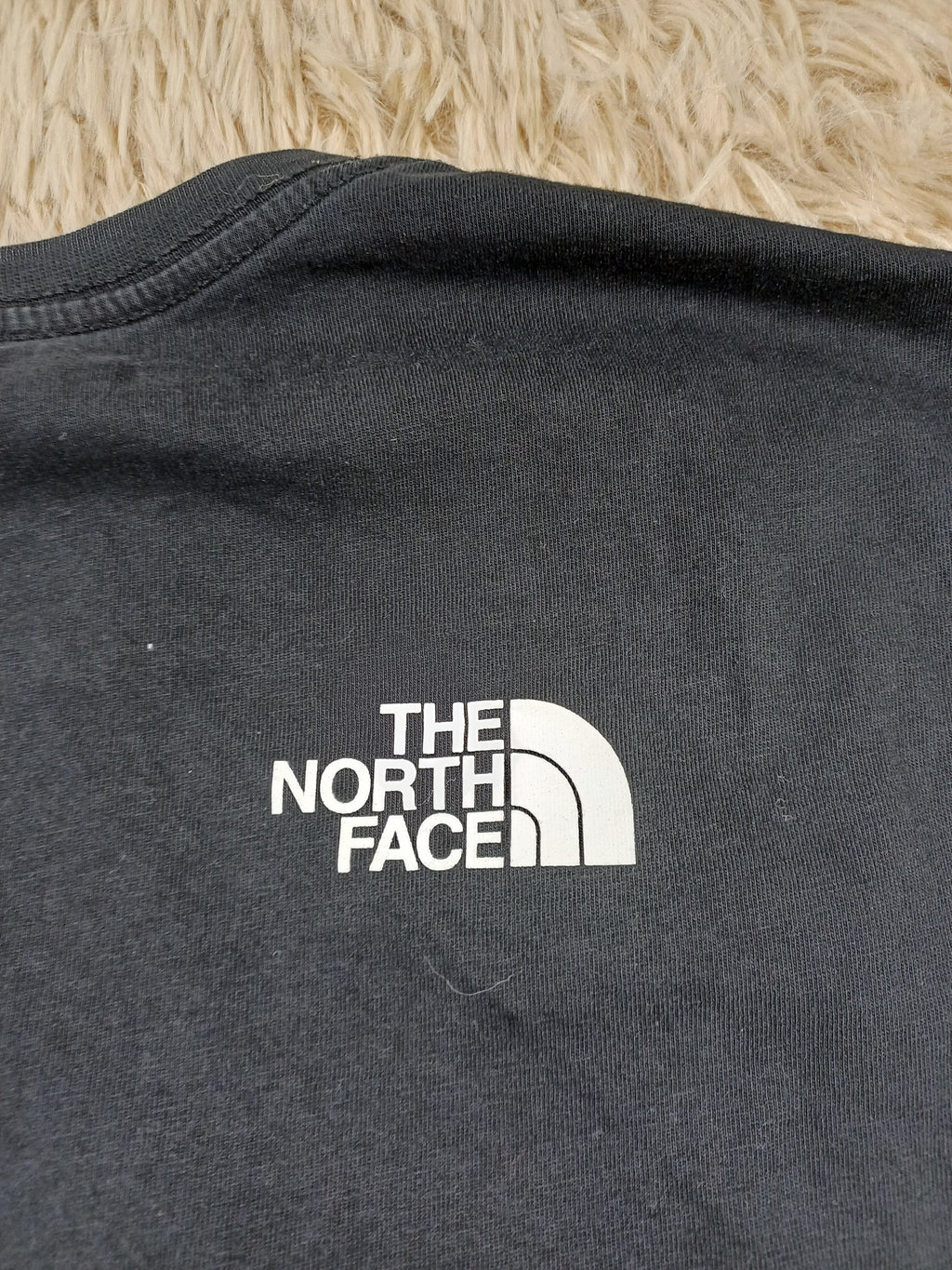 The North Face T-shirt noir graphique – Taille S The North Face