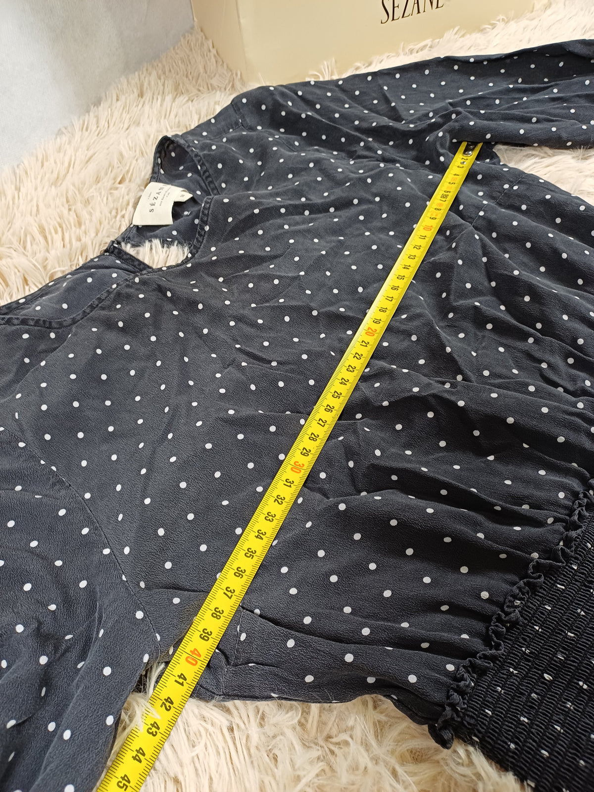 Robe Noire Sézanne à pois en soie – Taille 38 Sézane