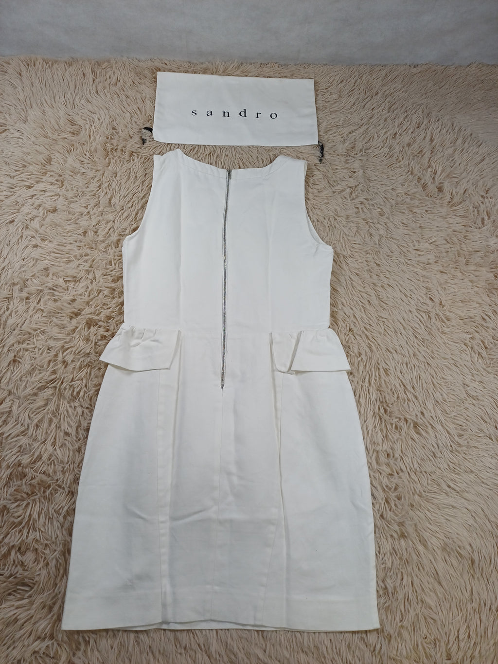 Robe Sandro blanche en dentelle – Taille 40