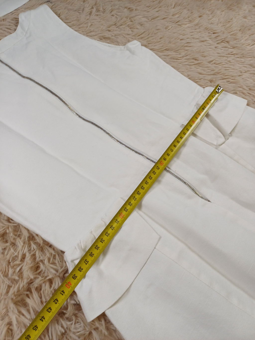 Robe Sandro blanche en dentelle – Taille 40