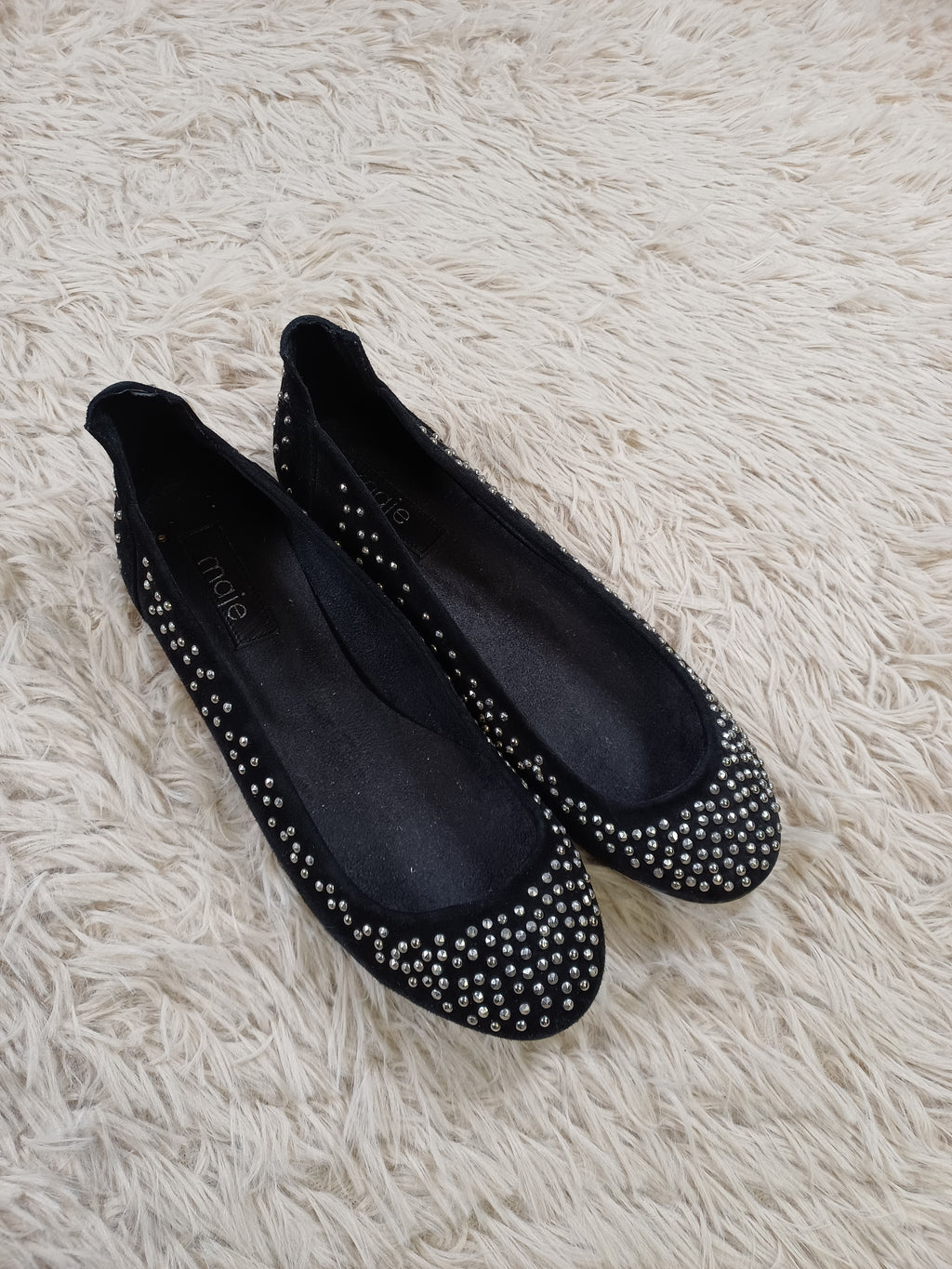 Ballerines Maje noires cloutées Taille 40