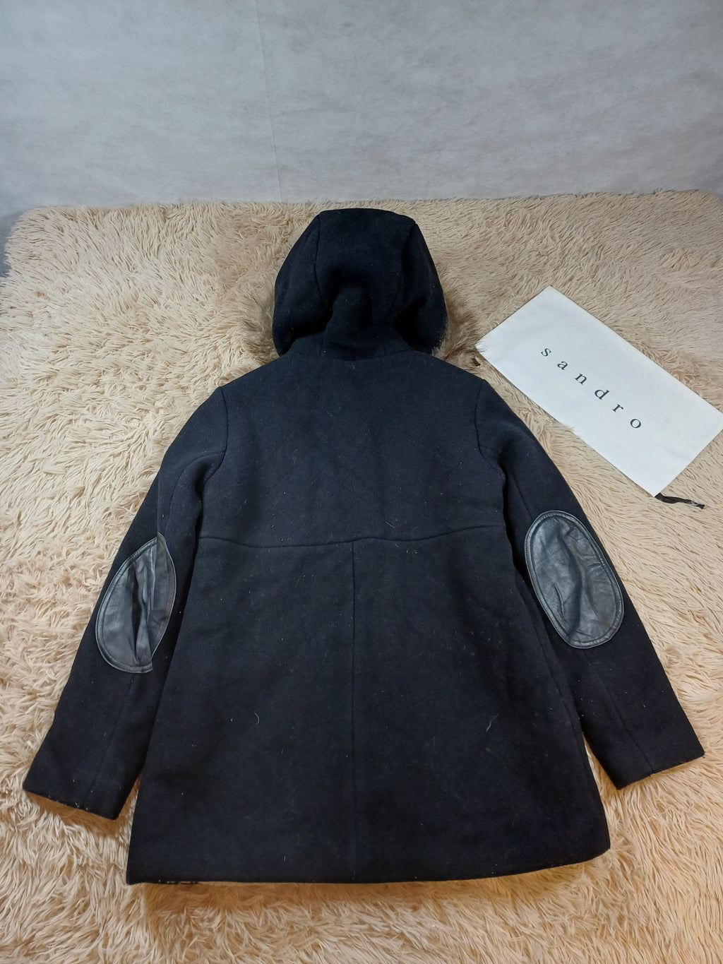 Manteau Sandro à fausse fourrure – taille S Sandro