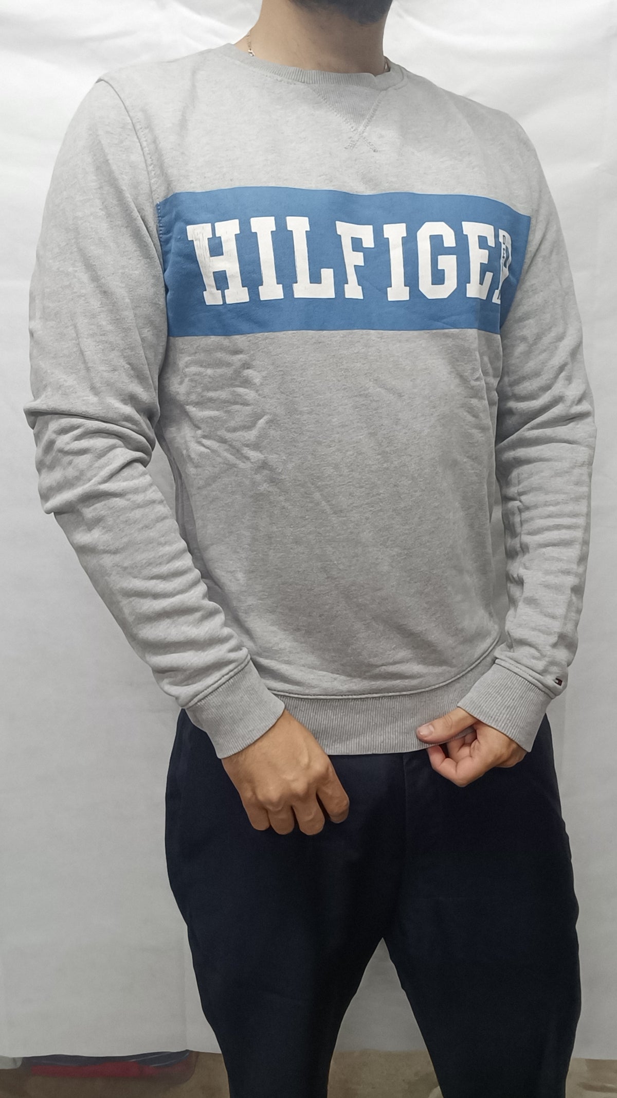 Sweat Tommy Hilfiger Gris - Taille S