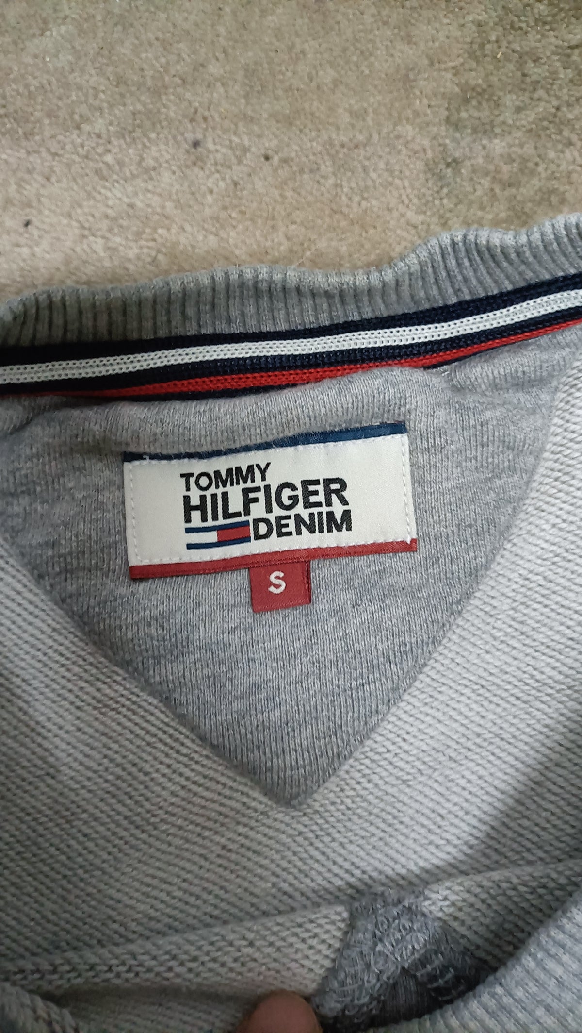 Sweat Tommy Hilfiger Gris - Taille S