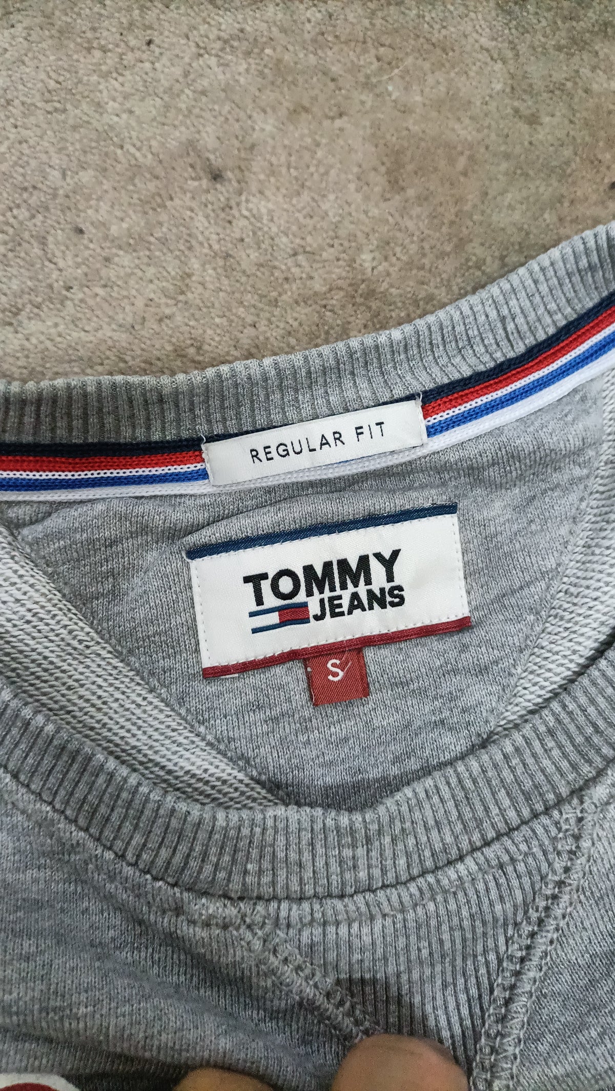 Sweat Tommy Hilfiger Gris - Taille S