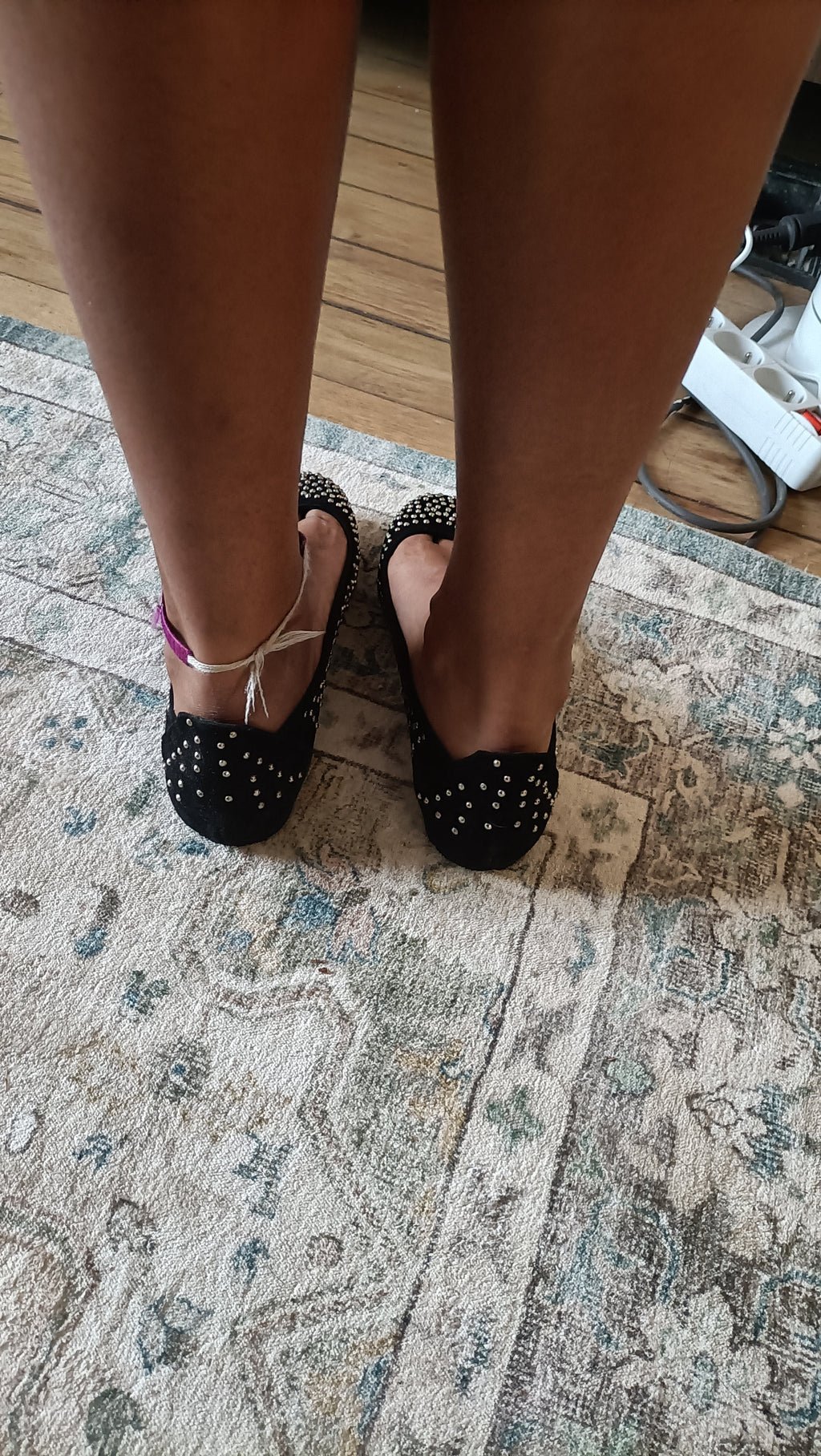 Ballerines Maje noires cloutées Taille 40