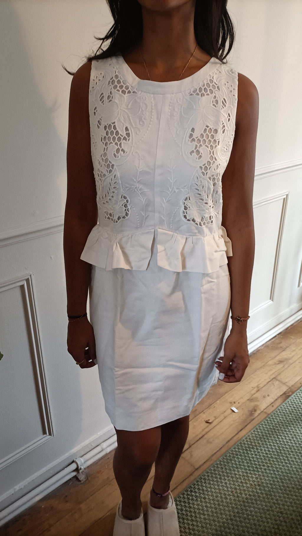 Robe Sandro blanche en dentelle – Taille 40